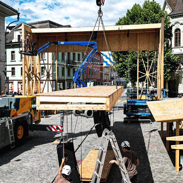 Kinonächte Langenthal Aufbau Hector Egger Holzbau AG